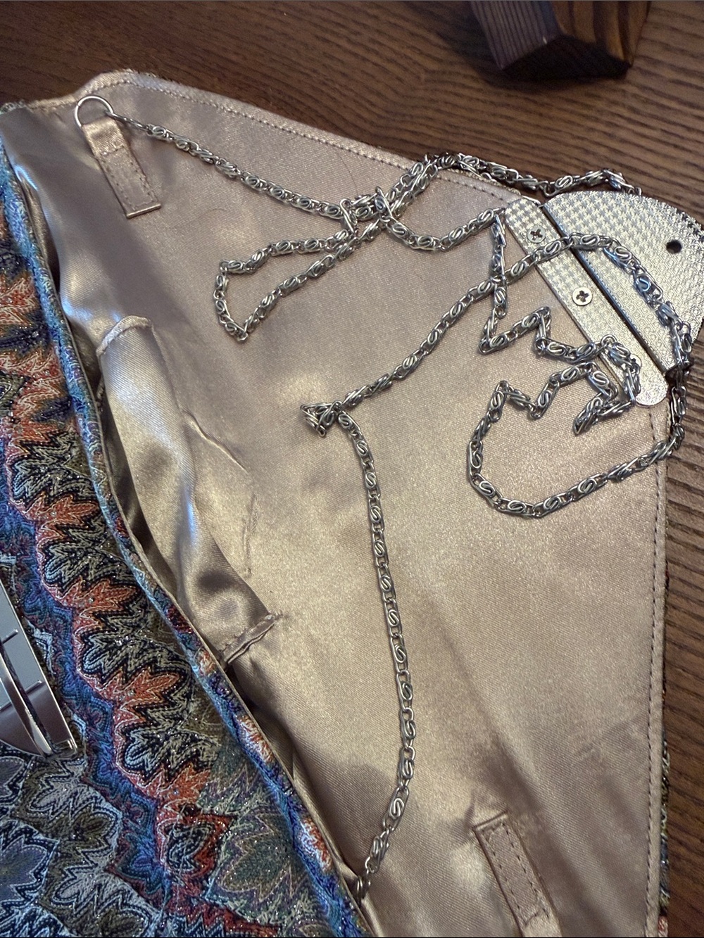 Tapestry Pattern Envelope Clutch - Multicolor - Picture 5 of 6